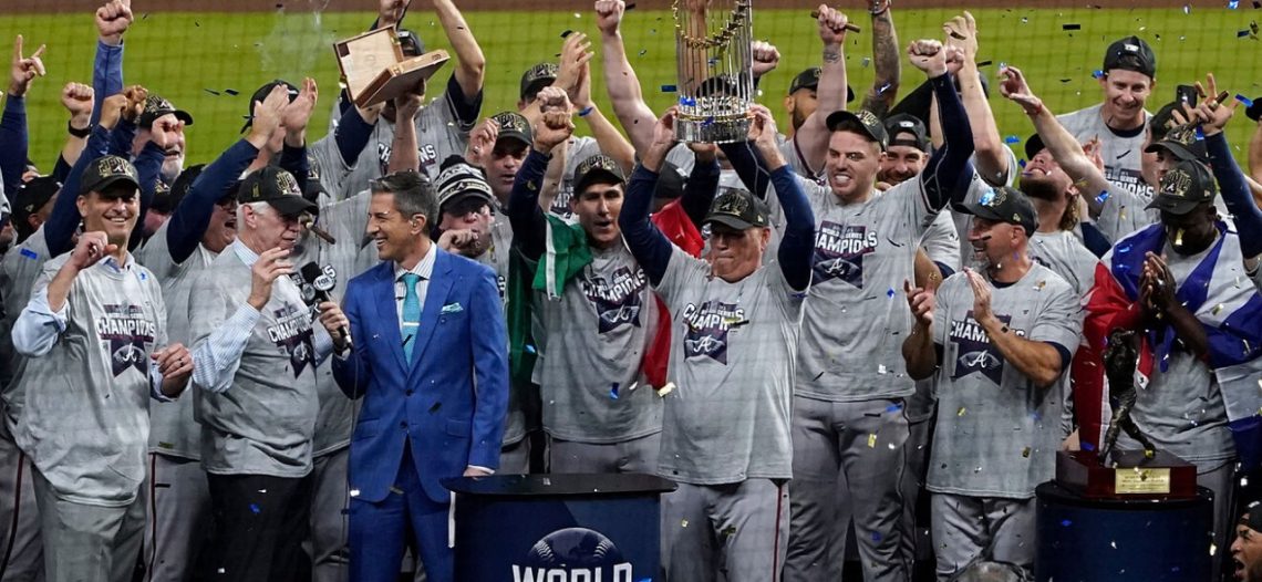 Braves derrota a Astros en J6 y conquista primer título de Serie Mundial en 26 años