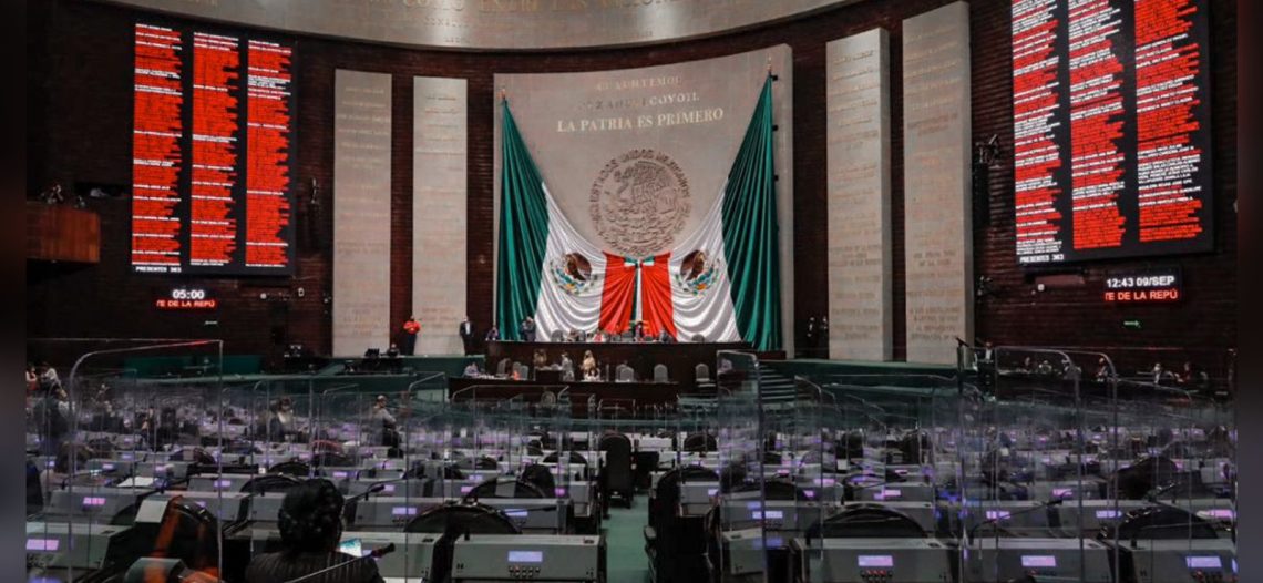 Salario, aguinaldo y apoyos por 104 MDP en la Cámara de Diputados