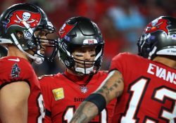 Bucaneros y Brady propinan paliza a Gigantes