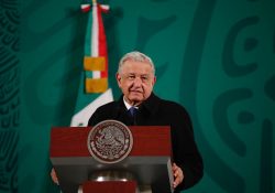 López Obrador firma decreto que declara de seguridad nacional obras de infraestructura