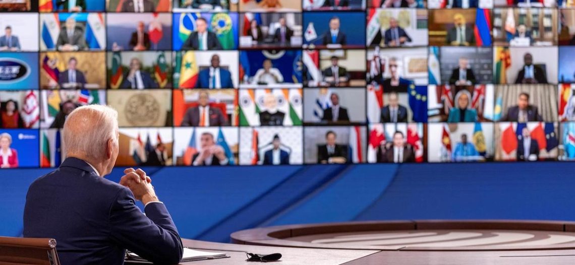 “EU, el mejor lugar para lavar dinero”; Cumbre por la Democracia