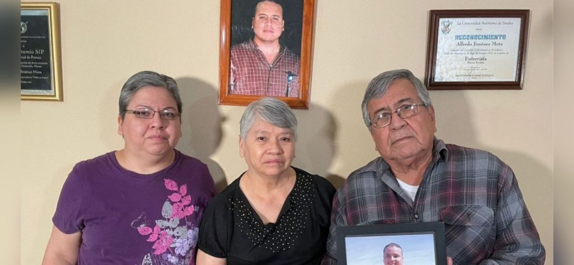 Testimonio de los padres de Alfredo Jiménez, en Empalme; desapareció hace 16 años