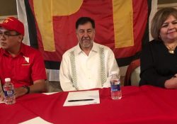 Quien quiera tumbar al presidente, que ayude a promover la ratificación de mandato, dice Fernández Noroña