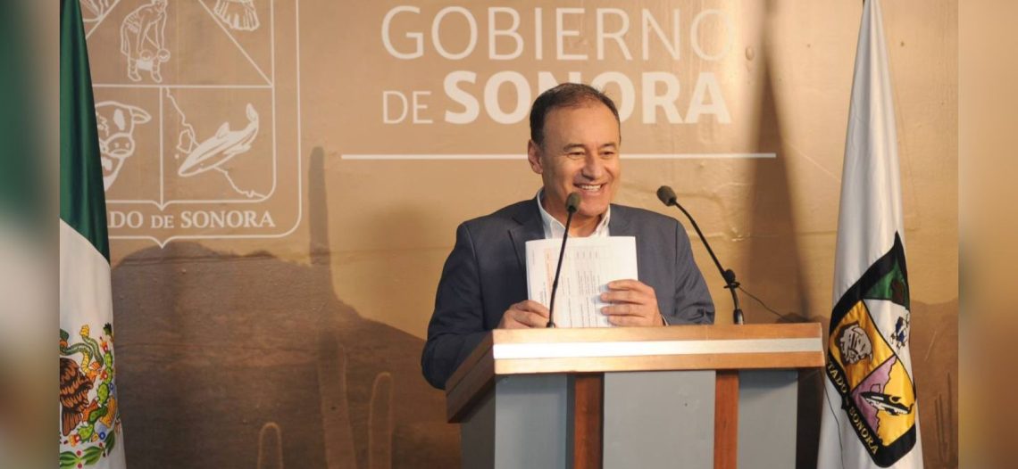 Gobernador Alfonso Durazo presenta avances en materia de rehabilitación escolar