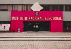 INE debe ajustar su presupuesto para cumplir con revocación de mandato: SCJN