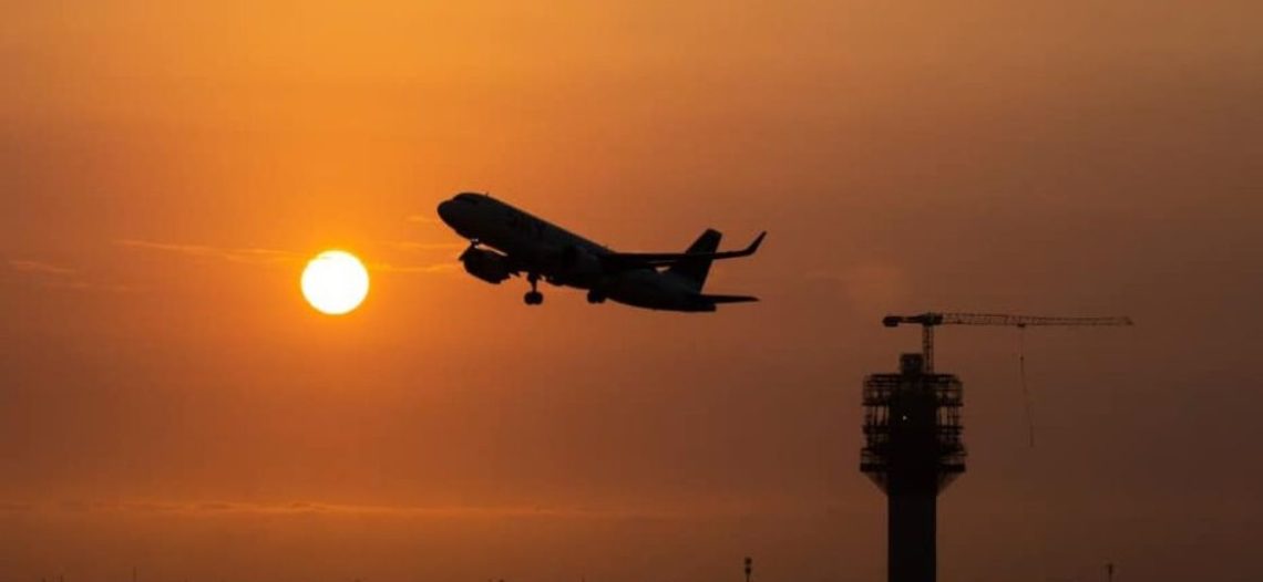Perú prolonga suspensión de vuelos de Sudáfrica ante variante Ómicron