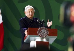 Piden a Nieto aclarar obtención de bienes; aducen campaña