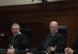 Revés a AMLO: suspende la SCJN el acuerdo que blinda sus megaobras
