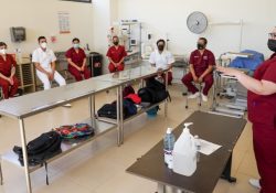 UES inicia semestre de forma presencial en laboratorios y talleres