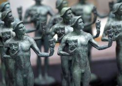 Eugenio Derbez y Salma Hayek, entre los nominados a los premios SAG