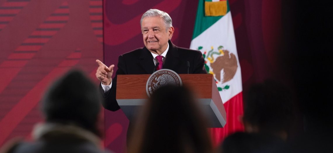 Presidente vuelve a contraer covid; deja encargos a Adán Augusto López