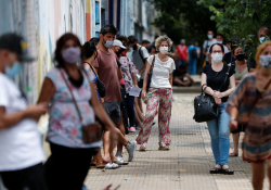 Argentina supera los 81 mil nuevos contagios covid en solo un día