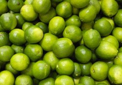 Crimen encarece precio del limón; michoacanos se quejan