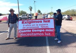 Propietarios de terrenos en San Carlos bloquean temporalmente Blvd Tetakawi