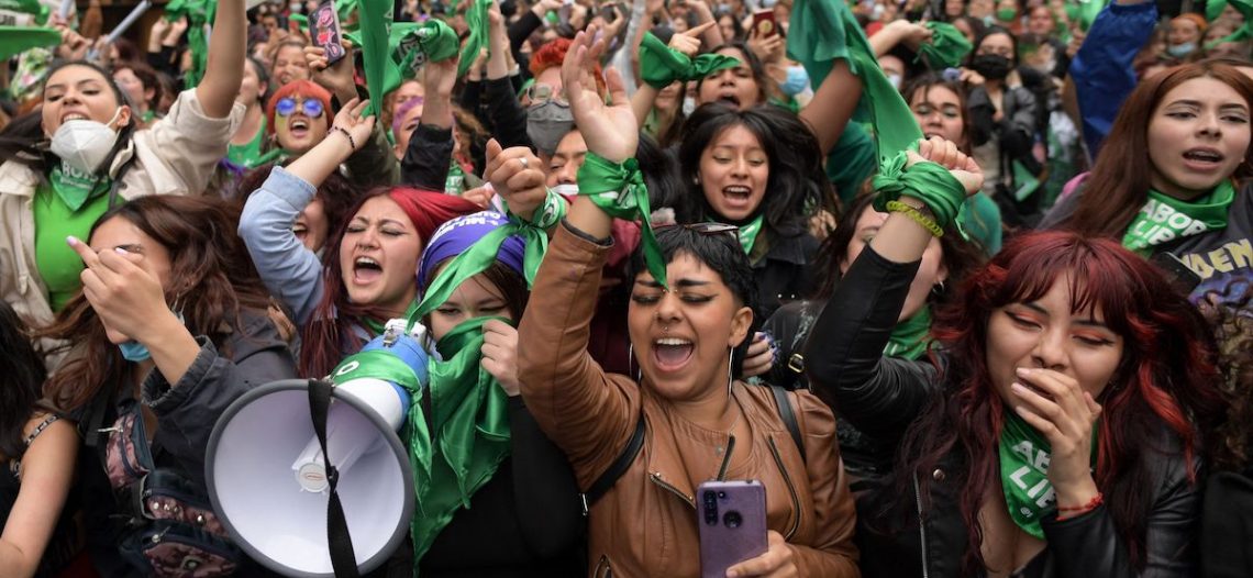 Colombia despenaliza el aborto hasta las primeras 24 semanas de embarazo