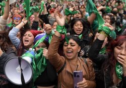 Colombia despenaliza el aborto hasta las primeras 24 semanas de embarazo