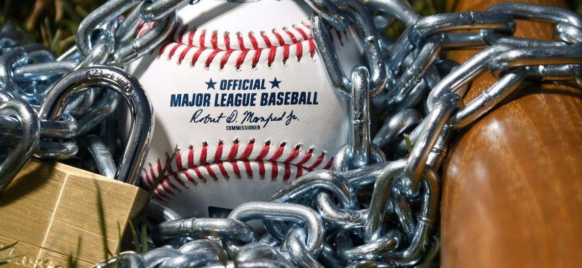 MLB pospone inicio de temporada; no hay acuerdo con jugadores