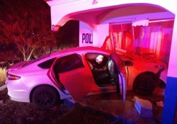 Chocan contra módulo de policía en San Carlos