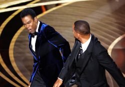Will Smith golpea a Chris Rock en pleno escenario de los Oscar