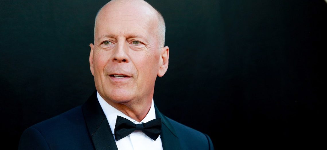 Bruce Willis se retira de la actuación tras ser diagnosticado con afasia