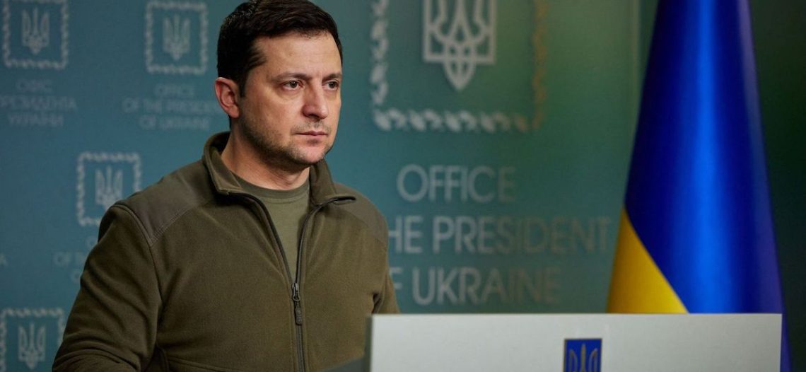 Volodímir Zelenski desiste ser parte de la OTAN
