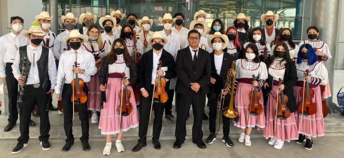 Músicos de Sonora en el AIFA: Orquesta Juvenil Sinfónica de Sonora ameniza inauguración del aeropuerto