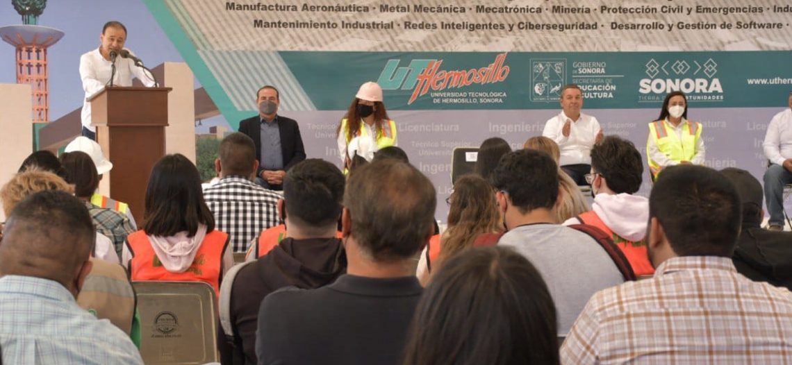 Habrá más becas y educación gratuita para estudiantes universitarios: gobernador Durazo Montaño