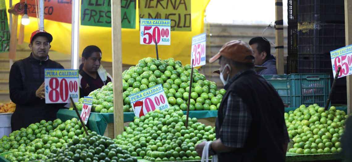 Inflación se acelera hasta 7.45%