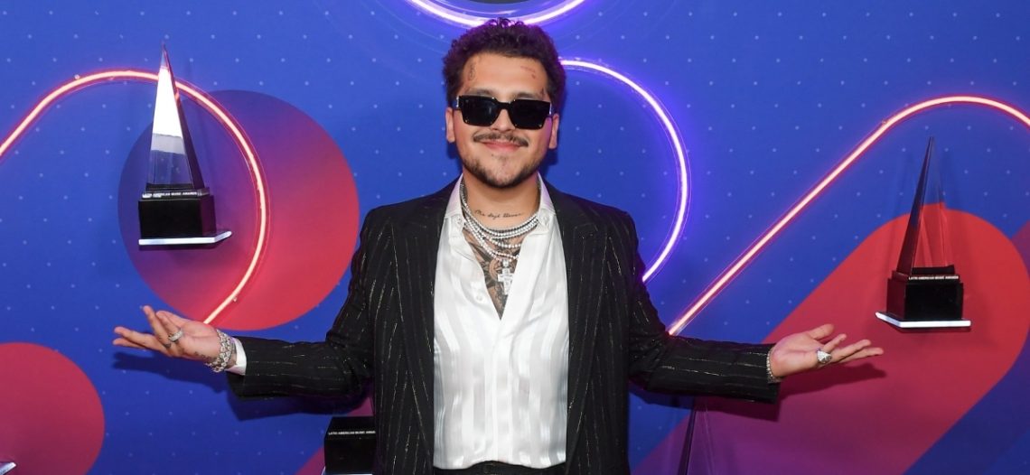 Conquista Christian Nodal los Latin AMAS