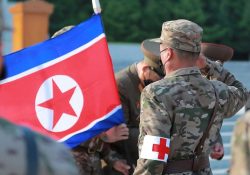 Corea del Norte despliega su ejército ante el creciente brote de covid