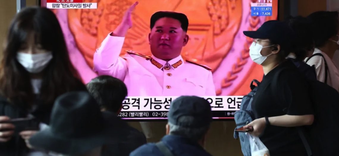 Tés y antibióticos: Así combate Corea del Norte el COVID