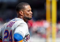 Mets cortan al dominicano Robinson Canó