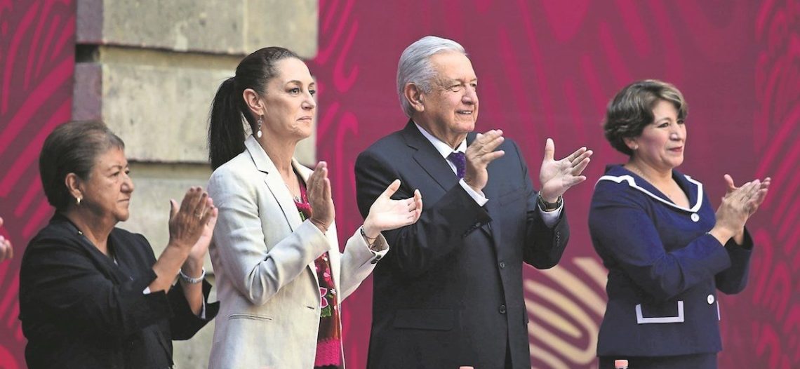 En Día del Maestro, SEP anuncia alza salarial para los ‘profes’
