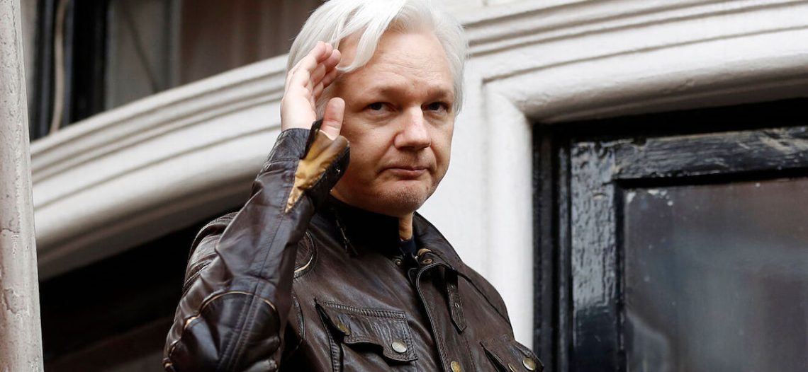 Reino Unido autoriza extradición de Julian Assange a EU