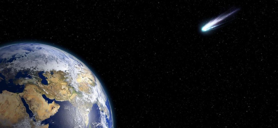 Captan cometa que se podría acercar a la Tierra en julio de 2022
