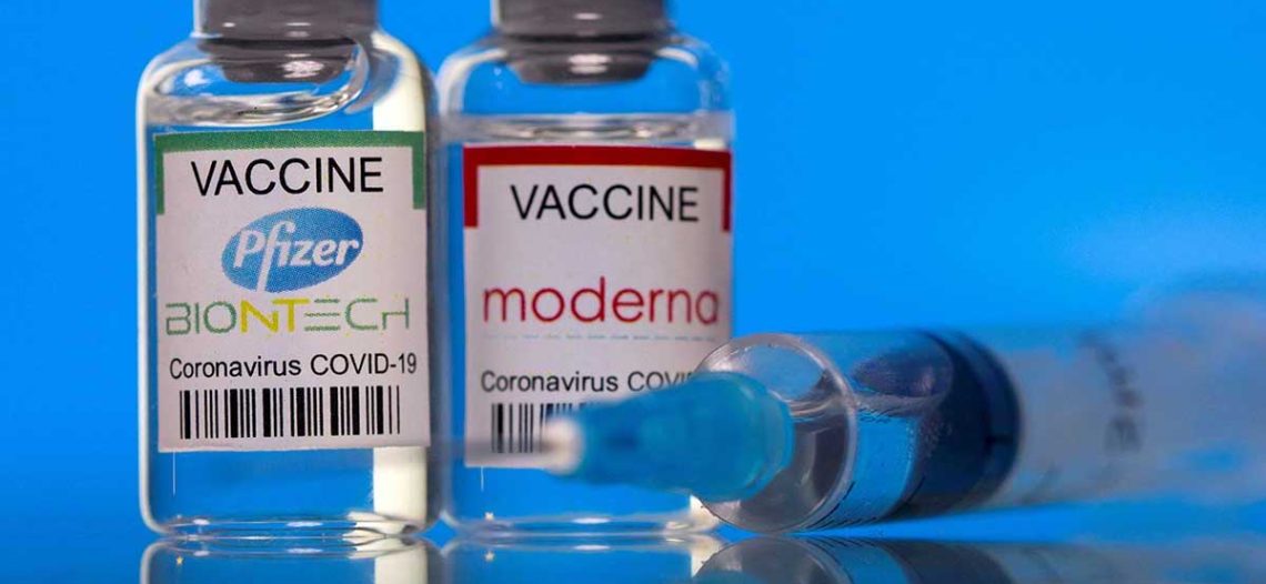 Panel médico de EU pide que refuerzos covid sean contra Ómicron