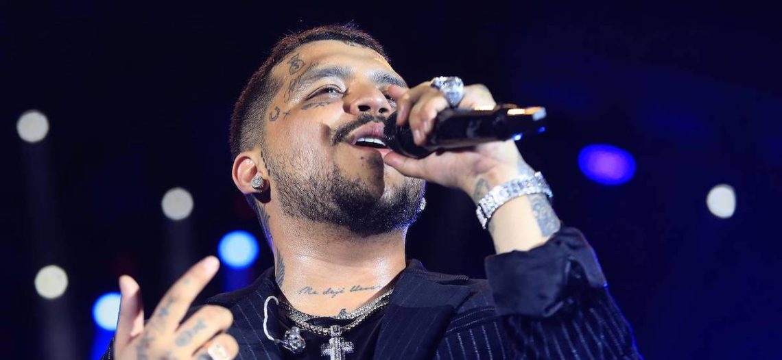 Nodal se sincera en pleno escenario;»yo no soy un buen ejemplo»