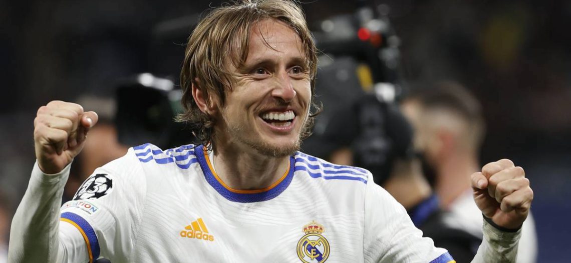 Luka Modric renueva con el Real Madrid hasta 2023
