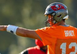 Brady ve unos Bucaneros más fuertes para buscar el SB