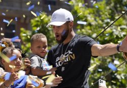 Warriors celebran el título con su público en San Francisco