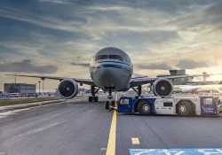 Arabia Saudita abre espacio aéreo a «todas las aerolíneas» en gesto a Israel