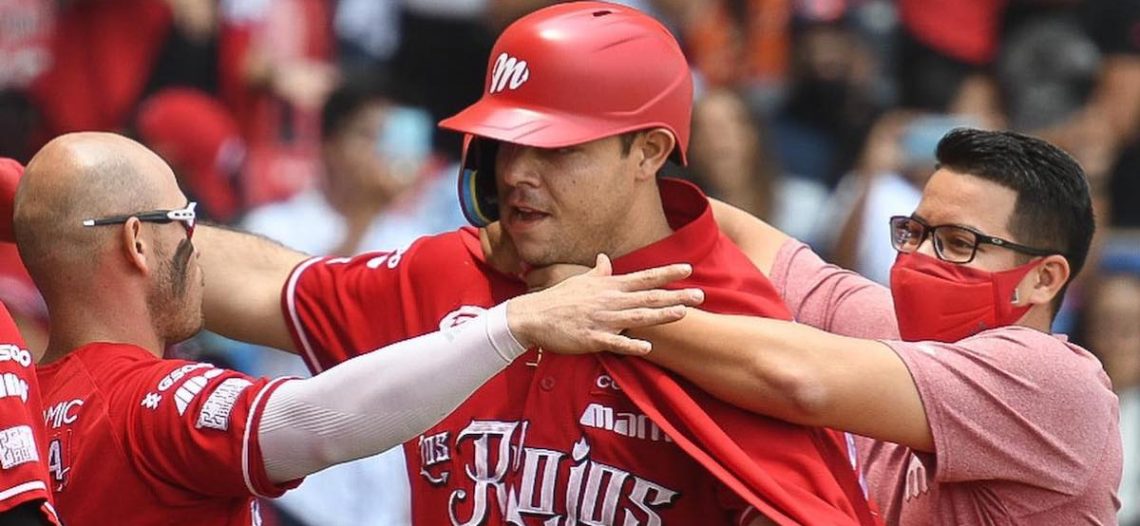 Roberto Ramos brilla en su debut con Diablos Rojos
