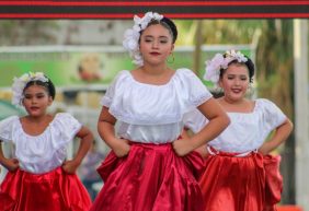 Participan guaymenses en actividades de Festival Mar Bermejo 2022;