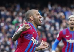 Dani Alves habría rechazado millonaria oferta del León