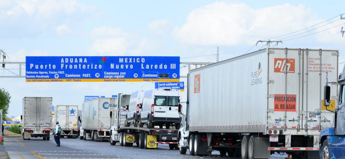 Cesan a 2 mil por corrupción en las aduanas; hay 30 denuncias ante FGR y la UIF