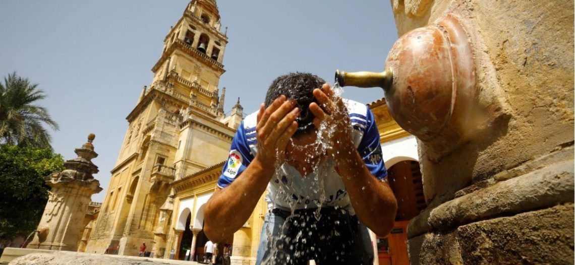 España sufre embate de segunda ola de calor con hasta 43°