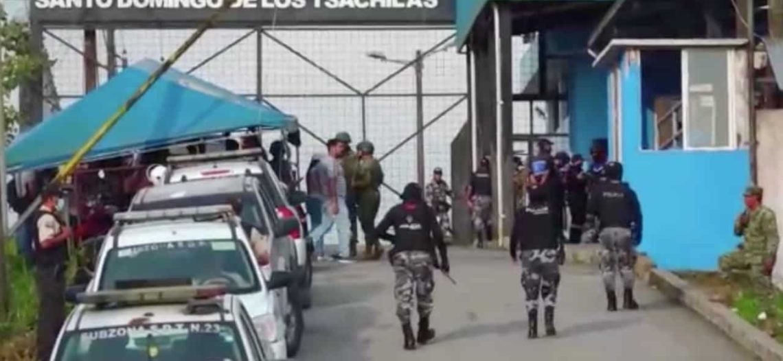 Riña al interior de una cárcel en Ecuador deja 13 muertos