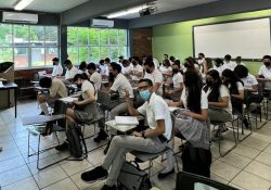 Recibe Cobach Sonora a 27 mil alumnos al iniciar clases presenciales en su totalidad