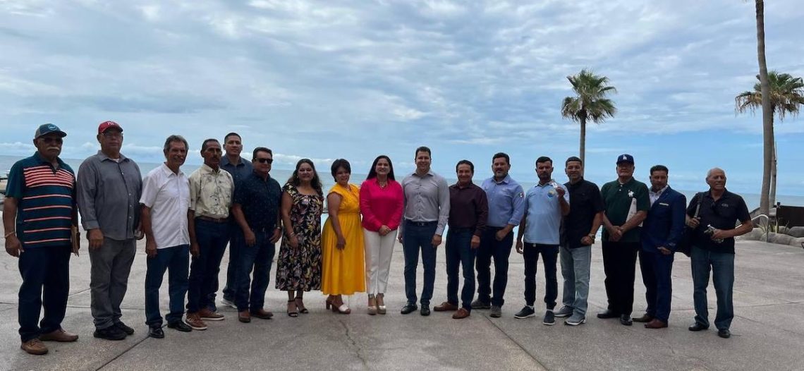 Certifican a Red de Turismo de Naturaleza con credenciales de guía turístico