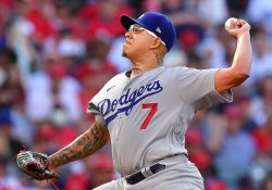 Urías, imparable; el mexicano llegó a los 12 triunfos